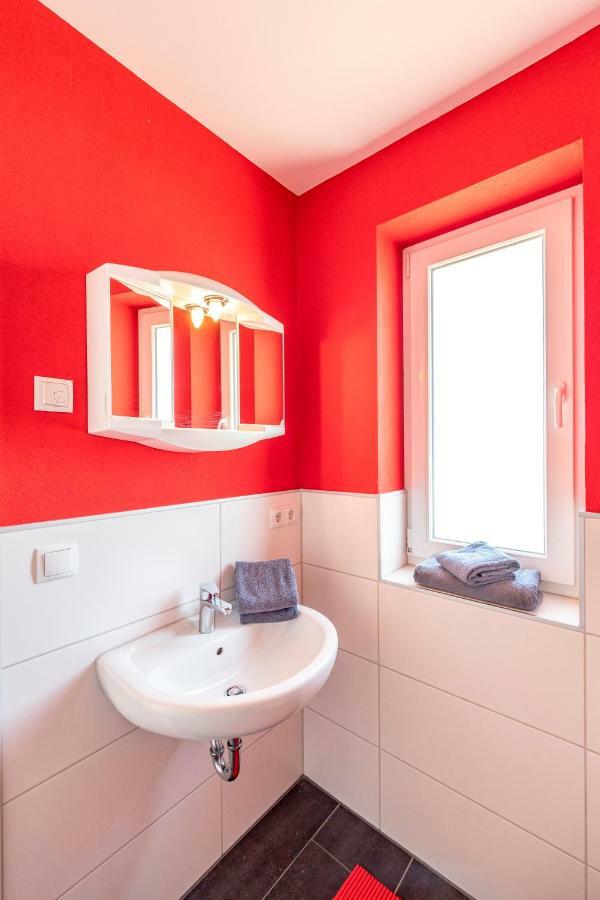 Villa Mia Whg 2 Mit Terrasse, Eg 1 Raum Wohnung Goehren  Exterior foto