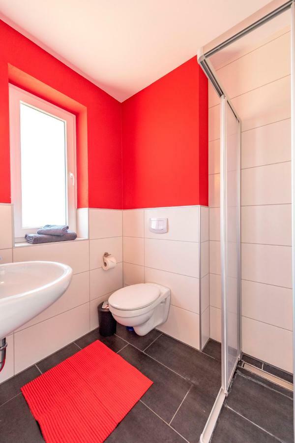 Villa Mia Whg 2 Mit Terrasse, Eg 1 Raum Wohnung Goehren  Exterior foto